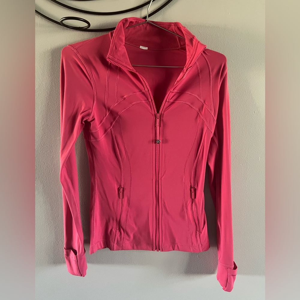 Lululemon Nulu raspberry Cooley Jacket